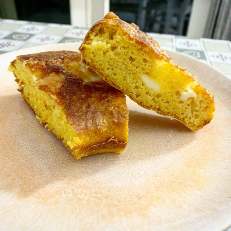 Focaccia di zucca e scamorza